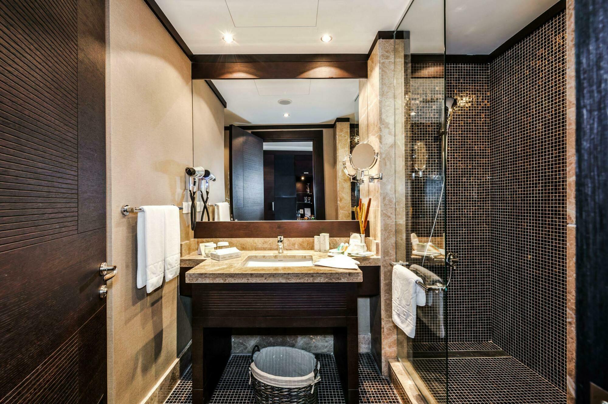 Sway Hotels Erzurum Bagian luar foto