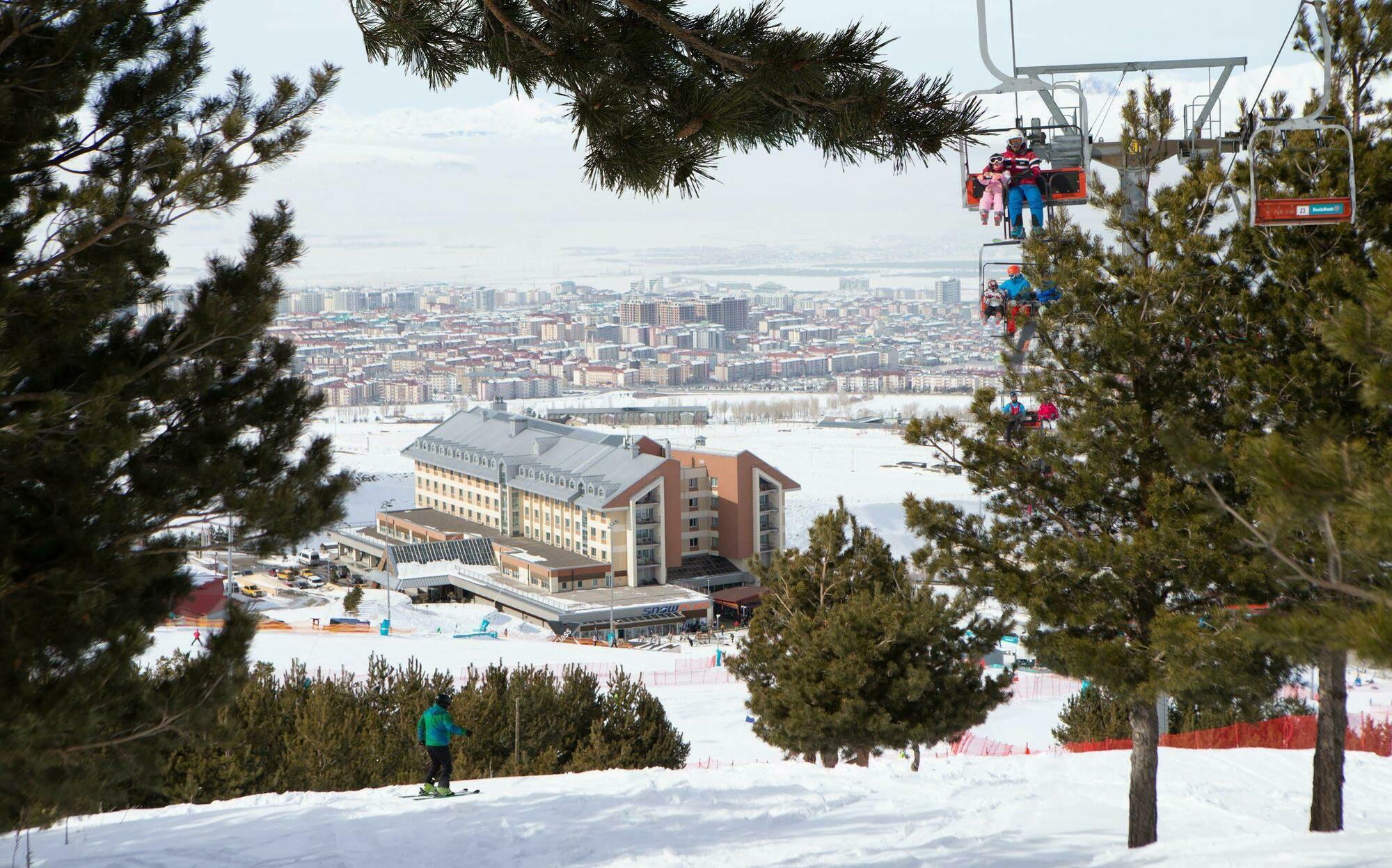 Sway Hotels Erzurum Bagian luar foto