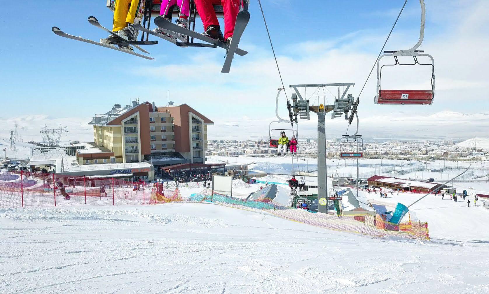 Sway Hotels Erzurum Bagian luar foto